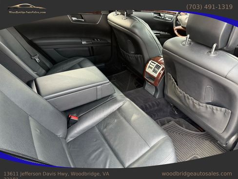Used 2011 Mercedes-Benz S 550 4MATIC image 37