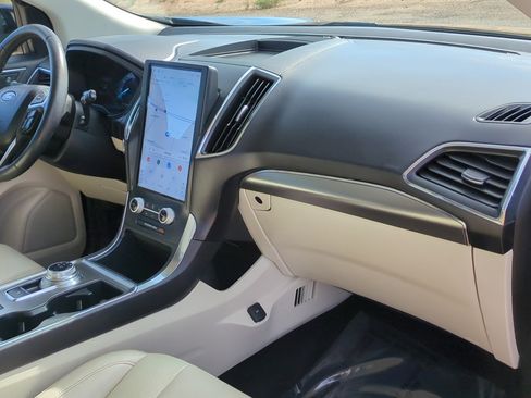 Used 2022 Ford Edge Titanium w/ Equipment Group 301A image 32