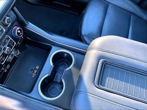 Used 2022 Chevrolet Tahoe LT w/ LT Signature Plus Package image 20