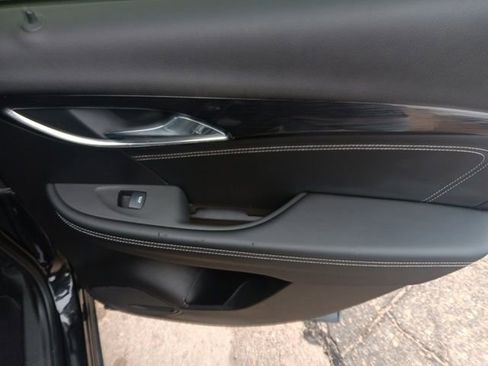 Used 2022 Buick Envision Preferred image 39