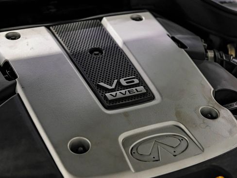 Used 2015 INFINITI Q40 image 64