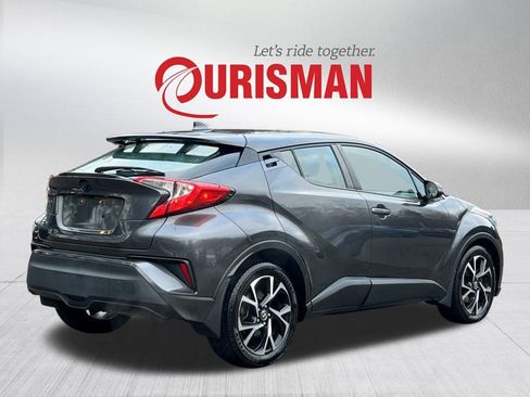 Used 2021 Toyota C-HR image 5