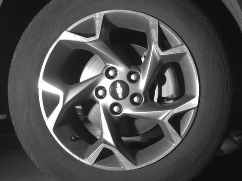 Used 2025 Chevrolet Trax LT FWD image 12