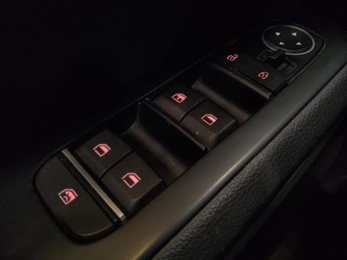Used 2021 Kia Soul LX FWD image 27