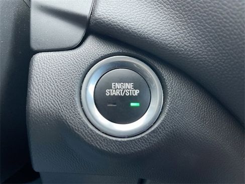 Certified 2022 Chevrolet Equinox LT image 16