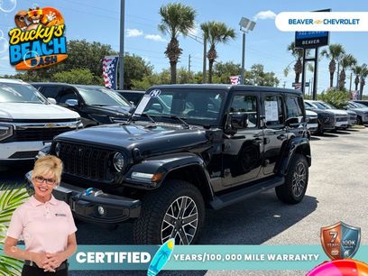 Used 2024 Jeep Wrangler High Altitude