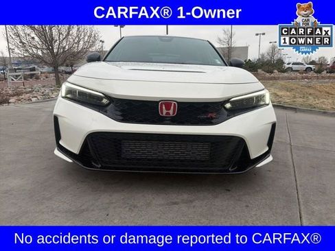 Used 2024 Honda Civic Type R image 2