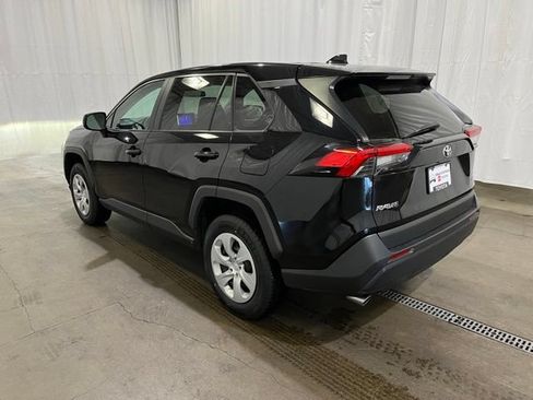 Certified 2024 Toyota RAV4 LE AWD/4WD image 6