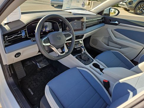 New 2026 Volkswagen Jetta SE image 11