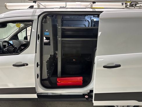 Used 2022 Ford Transit Connect XL FWD image 15
