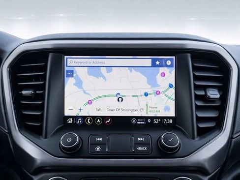 Used 2023 GMC Acadia AT4 w/ Technology Package AWD/4WD image 27
