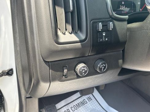 Used 2019 Chevrolet Colorado ZR2 w/ Colorado ZR2 Bison Edition AWD/4WD image 8