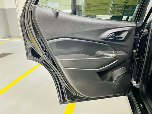 Used 2024 Chevrolet Trax LT image 25