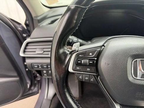 Used 2020 Honda Accord Touring image 14