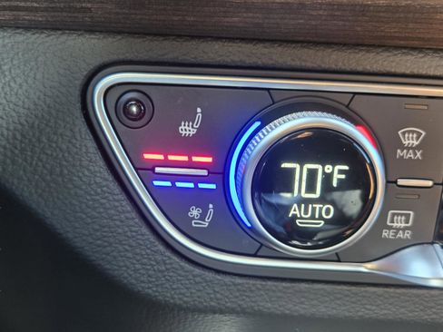 Used 2022 Audi Q5 2.0T Prestige image 23