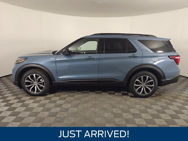 New 2027 Ford Explorer ST-Line AWD/4WD image 6