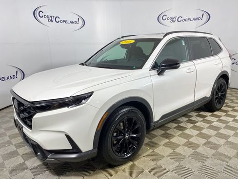 Used 2025 Honda CR-V Sport image 3