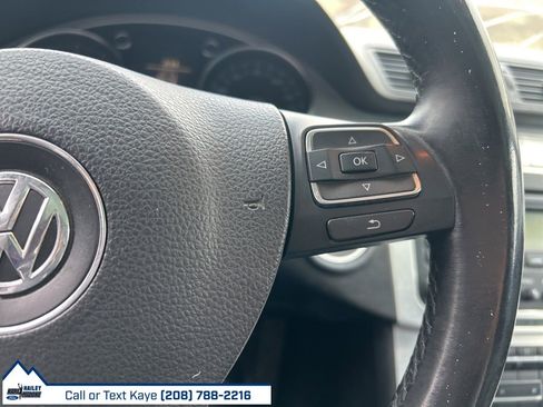 Used 2009 Volkswagen CC Luxury image 21