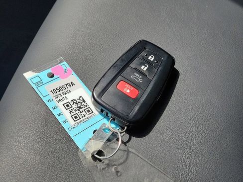 Used 2023 Toyota RAV4 XSE AWD/4WD image 28