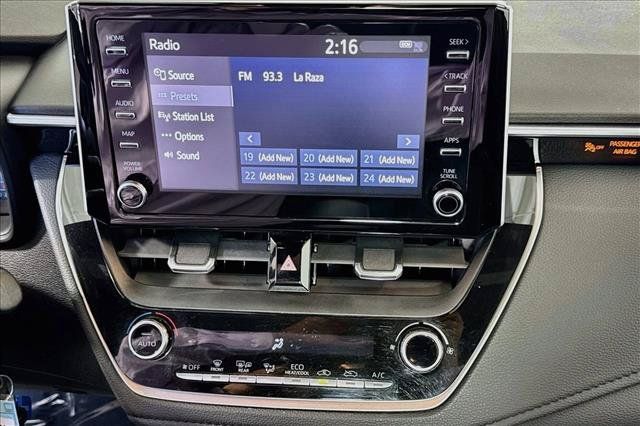 Used 2020 Toyota Corolla SE w/ Carpet Mat Package (TMS) FWD image 14