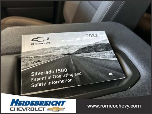 Used 2023 Chevrolet Silverado 1500 LT AWD/4WD image 28