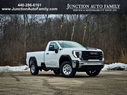 New 2026 GMC Sierra 2500 Pro w/ Convenience Package