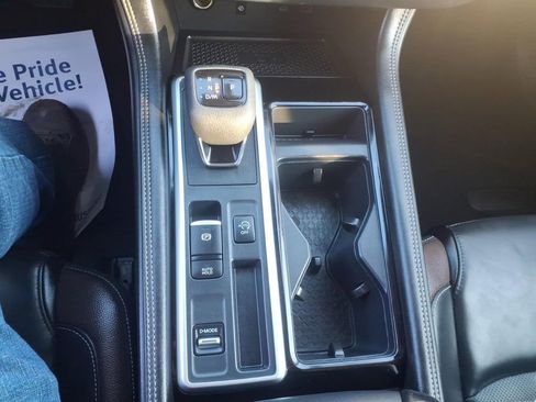 Used 2024 Nissan Pathfinder Platinum w/ Cargo Package image 21