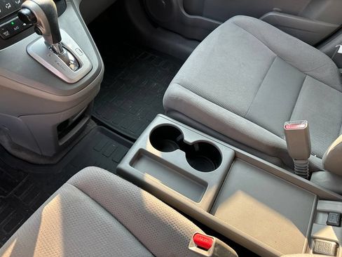 Used 2011 Honda CR-V SE image 17