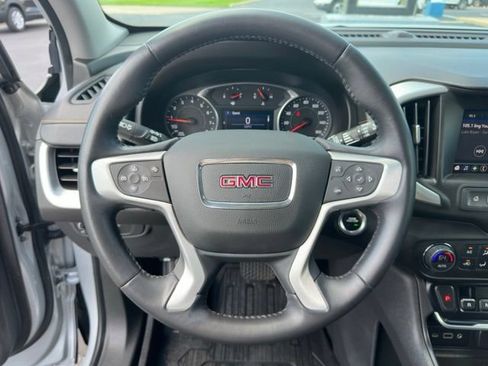 Used 2021 GMC Terrain SLE w/ Driver Convenience Package AWD/4WD image 18