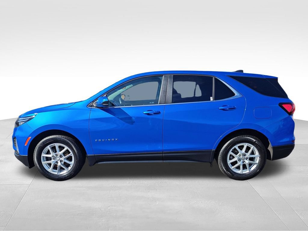 Used 2024 Chevrolet Equinox LT FWD image 2