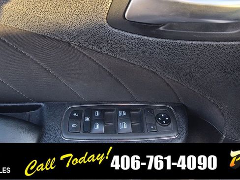 Used 2021 Dodge Charger SXT image 17