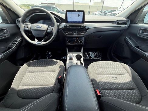 Certified 2023 Ford Escape Active AWD/4WD image 17