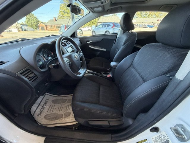 Used 2013 Toyota Corolla S w/ Premium Pkg FWD image 8