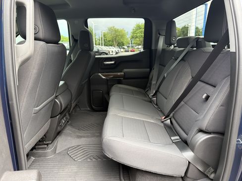 Used 2021 Chevrolet Silverado 1500 RST AWD/4WD image 32
