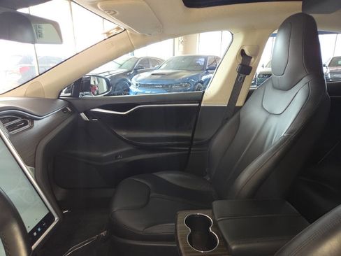 Used 2015 Tesla Model S 85D AWD/4WD image 16