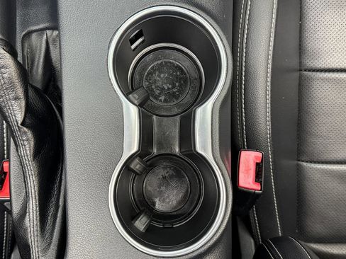 Used 2021 Ford Mustang Premium RWD image 37
