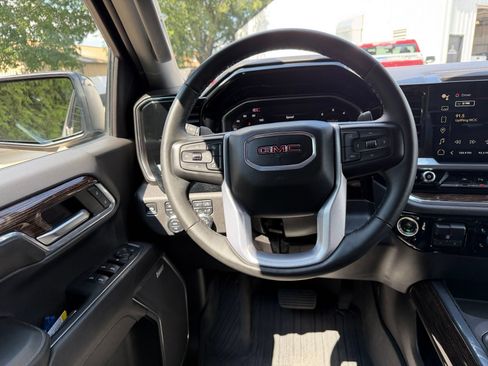 Used 2024 GMC Sierra 1500 Elevation w/ Elevation Premium Package AWD/4WD image 19