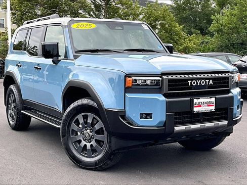 Used 2025 Toyota Land Cruiser w/ Premium Package AWD/4WD image 2