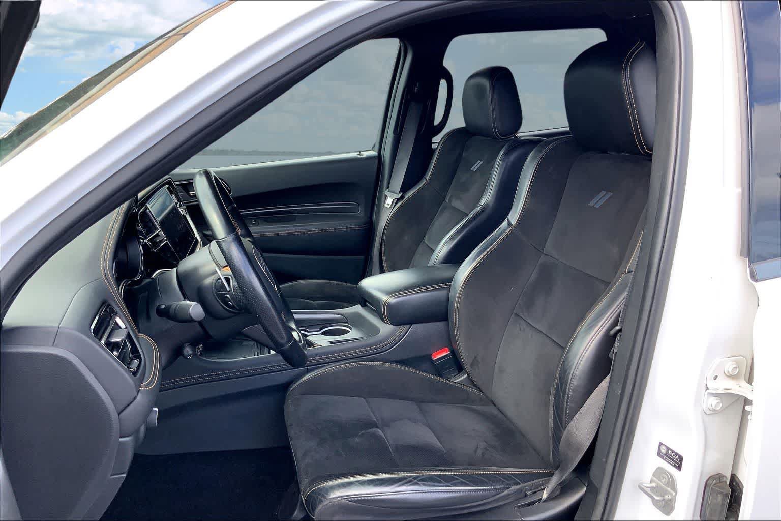 Used 2022 Dodge Durango R/T w/ Quick Order Package 22F AWD/4WD image 11