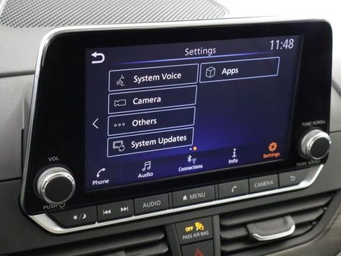 Used 2025 Nissan Altima 2.5 SV FWD image 27