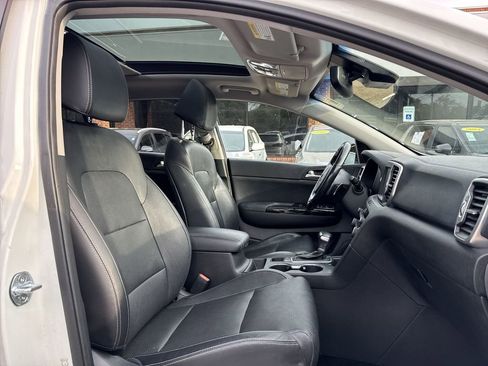 Used 2017 Kia Sportage SX image 23