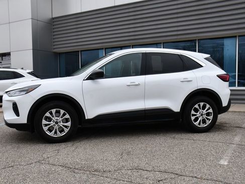 Used 2023 Ford Escape Active image 2