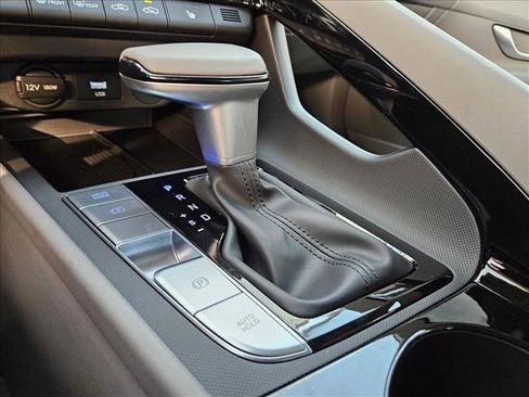New 2026 Hyundai Elantra SEL Sport Premium image 13