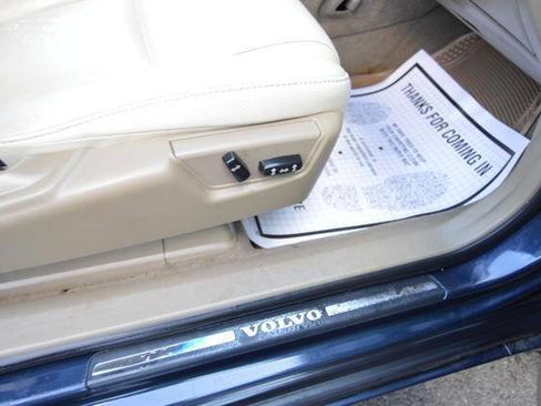 Used 2014 Volvo XC90 3.2 w/ Climate Package image 29