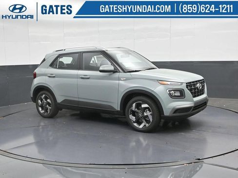 New 2025 Hyundai Venue SEL image 1