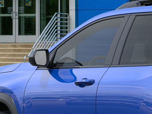 New 2026 Chevrolet Equinox RS w/ LPO, Floor Liner Package image 12