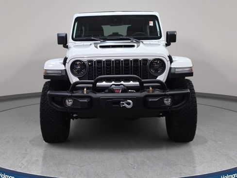 Used 2025 Jeep Wrangler Unlimited Rubicon 392 AWD/4WD image 3