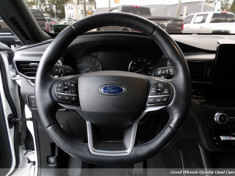 Used 2020 Ford Explorer Limited AWD/4WD image 15