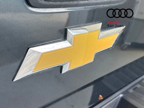 Used 2018 Chevrolet Silverado 1500 LT w/ Texas Edition image 40