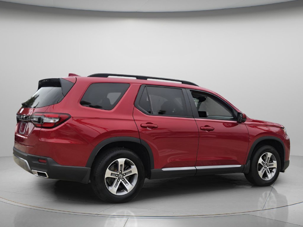 Certified 2026 Honda Pilot EX-L image 7